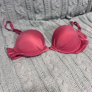 VS fabulous plunge bra in 32C